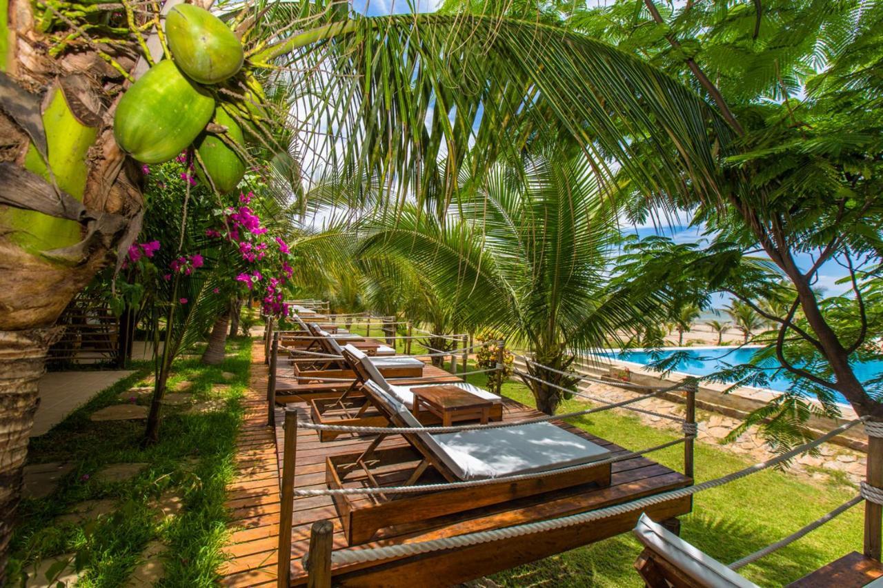 Hotel Punta Camaron Bungalows & Suites Соррітос Екстер'єр фото